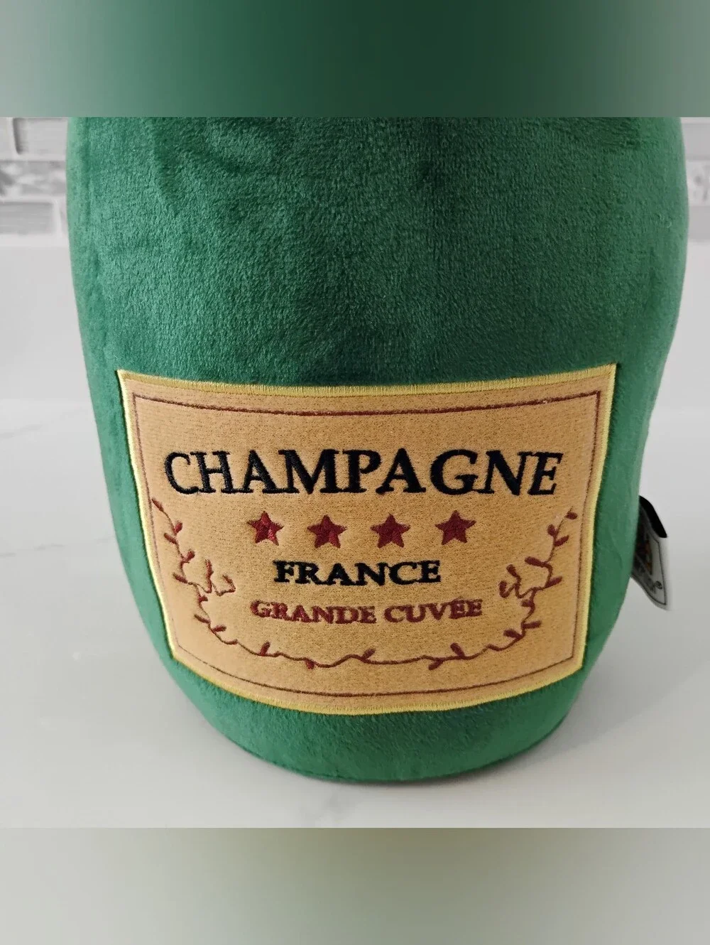 Wine Plush new brut